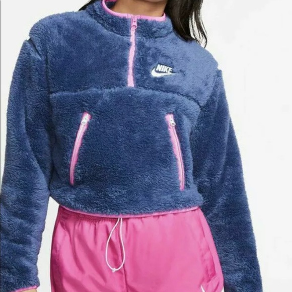 nike sherpa fleece crop top